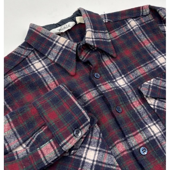 Vintage Woolrich Men's M Wool Red Plaid Button Down Flannel